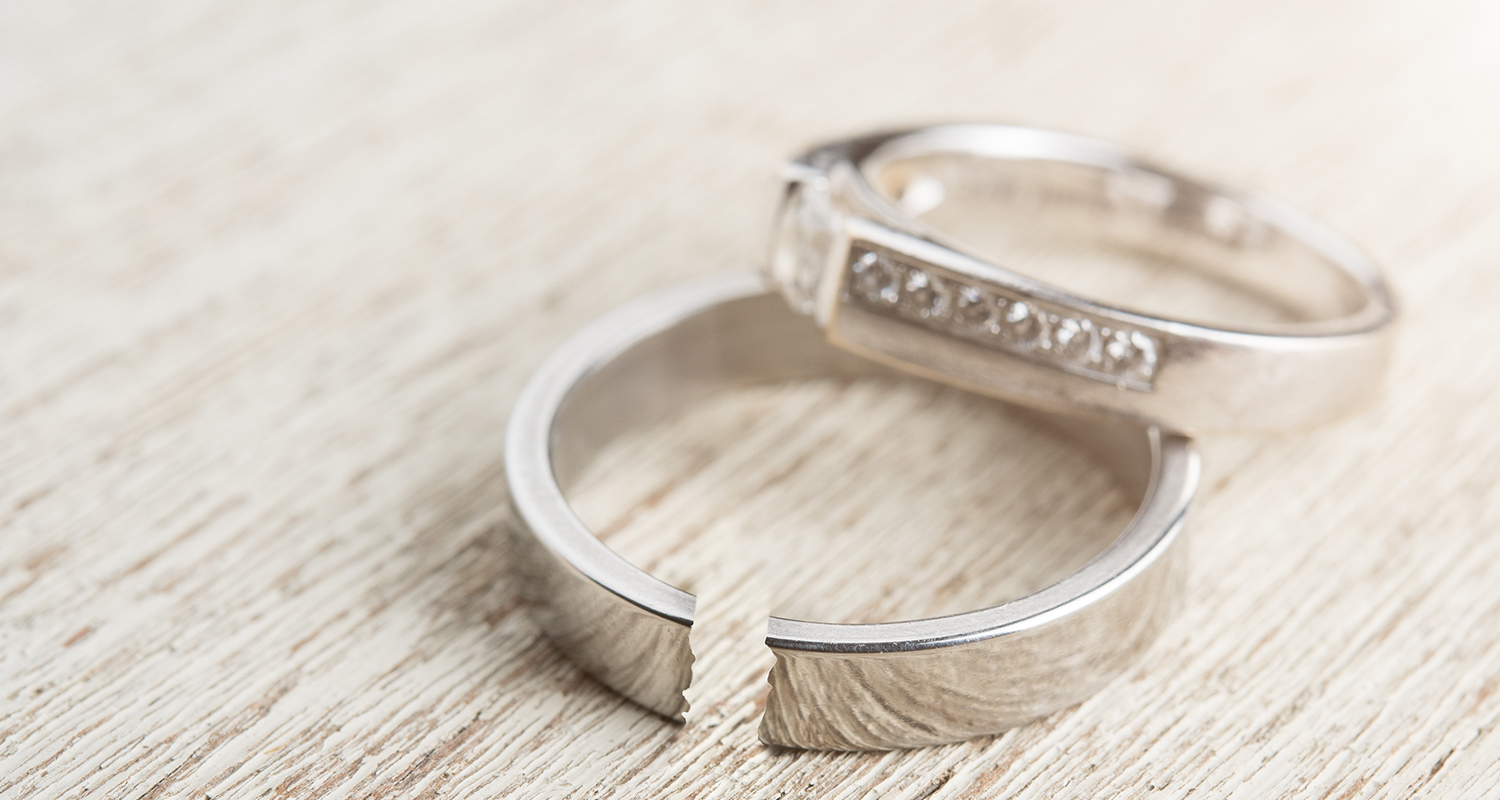 シルバーの結婚指輪